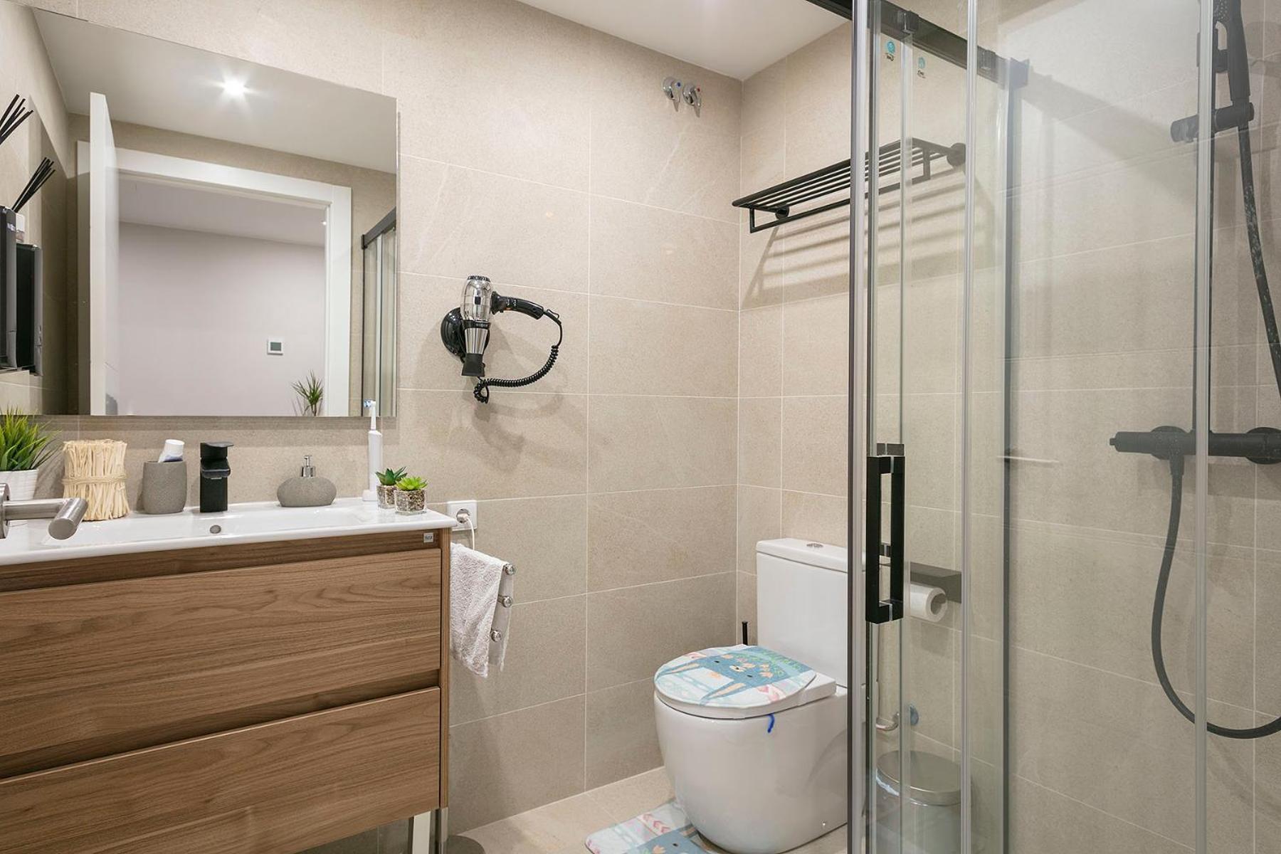 Bonito Piso Cerca Del Campo De Futbol De Barcelona Apartment L'Hospitalet de Llobregat Exterior photo