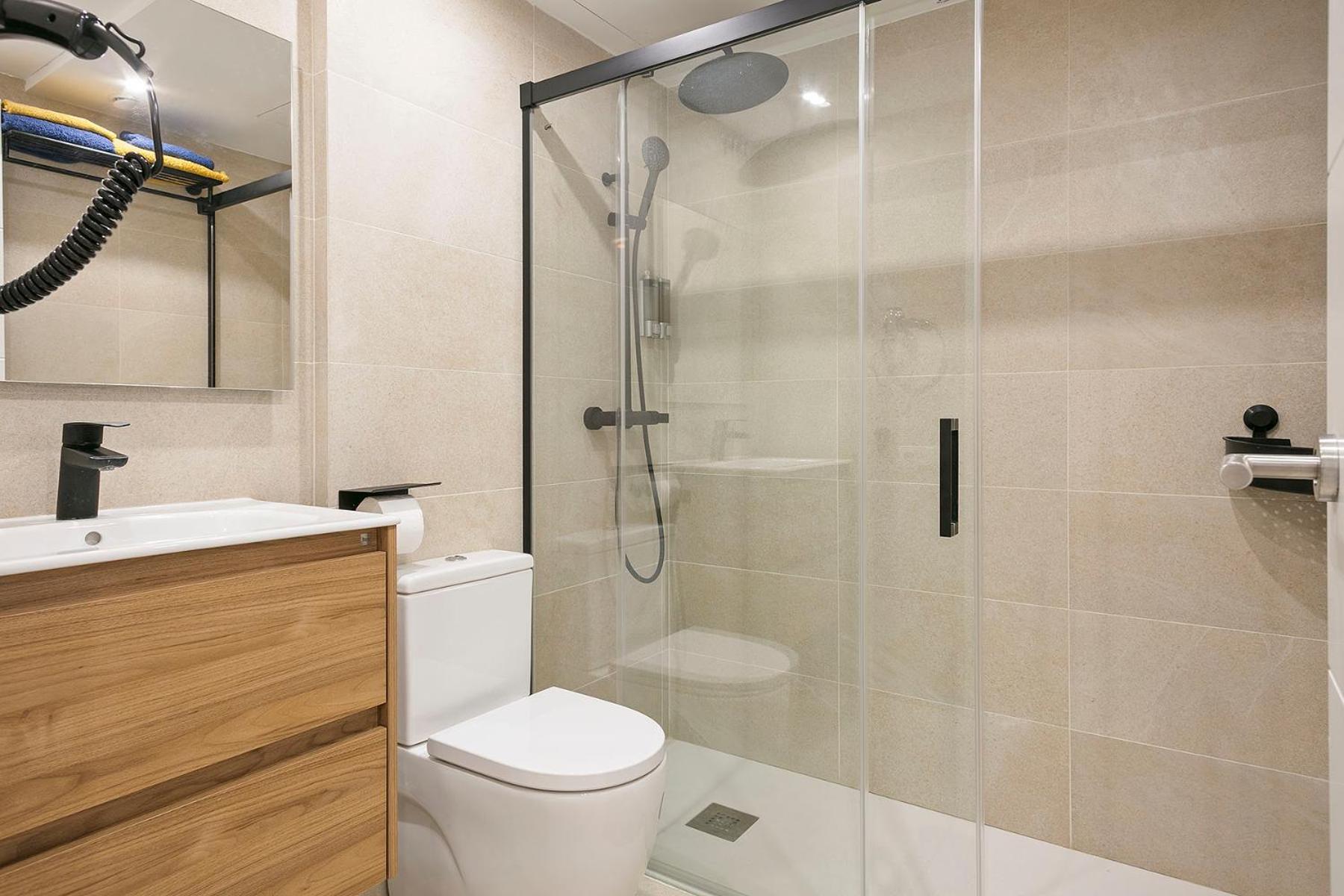 Bonito Piso Cerca Del Campo De Futbol De Barcelona Apartment L'Hospitalet de Llobregat Exterior photo